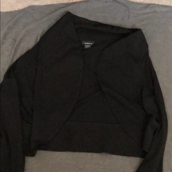 Black shrug - Picture 1 of 2
